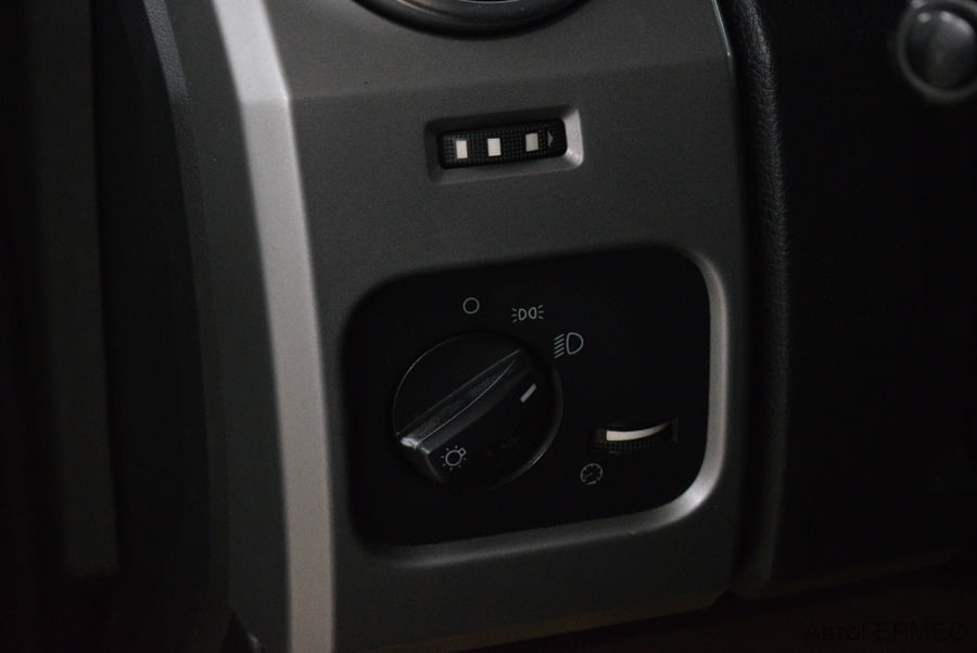 Фото LAND ROVER Discovery III с пробегом | №9