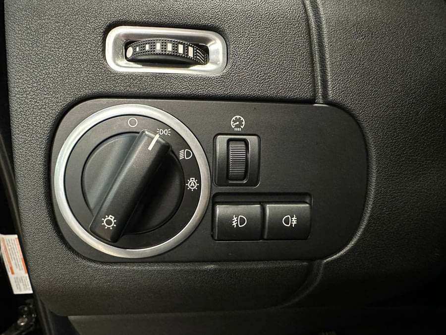 Фото LAND ROVER Discovery IV с пробегом | №10