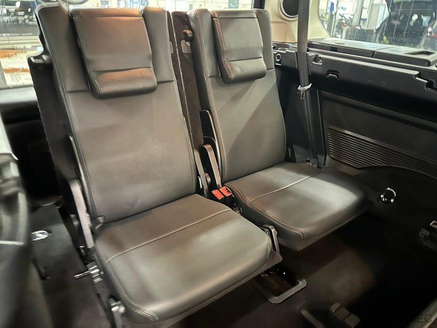 Фото LAND ROVER Discovery IV с пробегом | №17