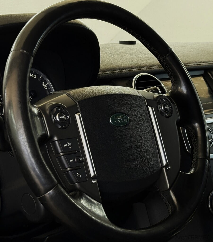 Фото LAND ROVER Discovery IV с пробегом | №13 Фото LAND ROVER Discovery IV с пробегом | №13