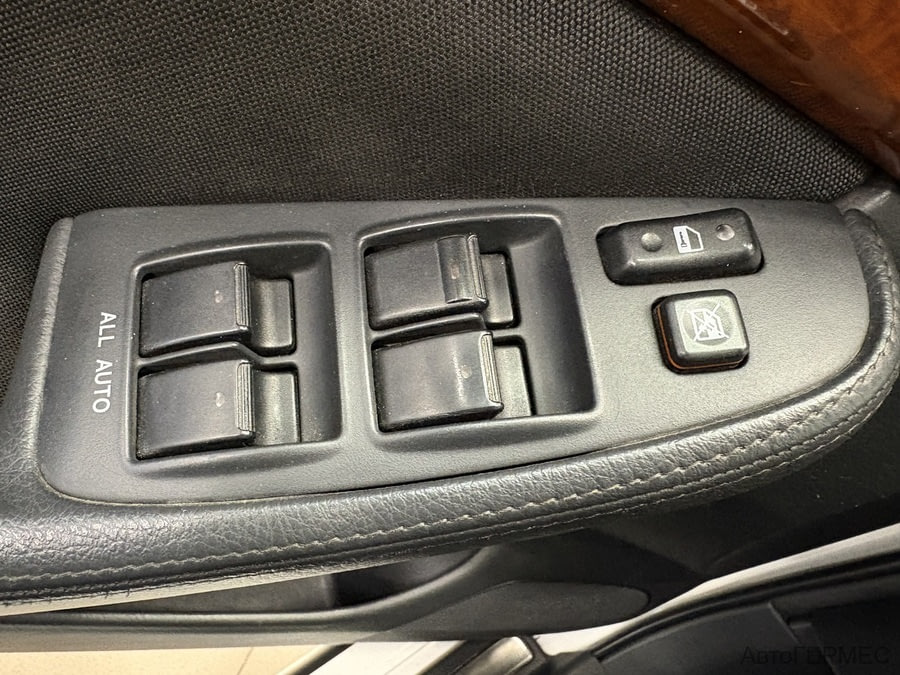 Фото TOYOTA Avensis II Рестайлинг с пробегом | №9