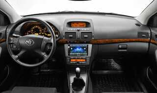 Фото TOYOTA Avensis II с пробегом
