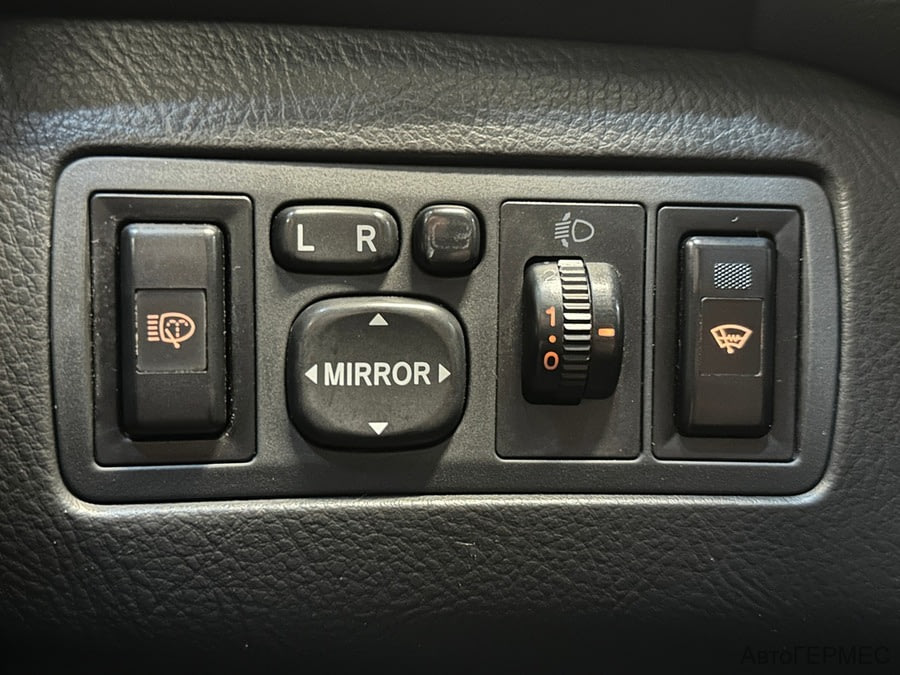 Фото TOYOTA Avensis II Рестайлинг с пробегом | №11