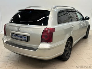 Фото TOYOTA Avensis II Рестайлинг с пробегом