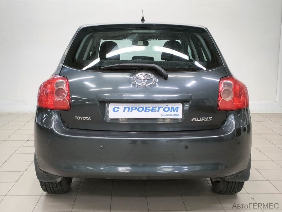 Фото TOYOTA Auris I с пробегом | №3