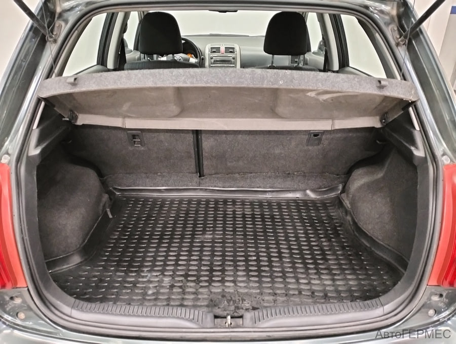 Фото TOYOTA Auris I с пробегом | №12