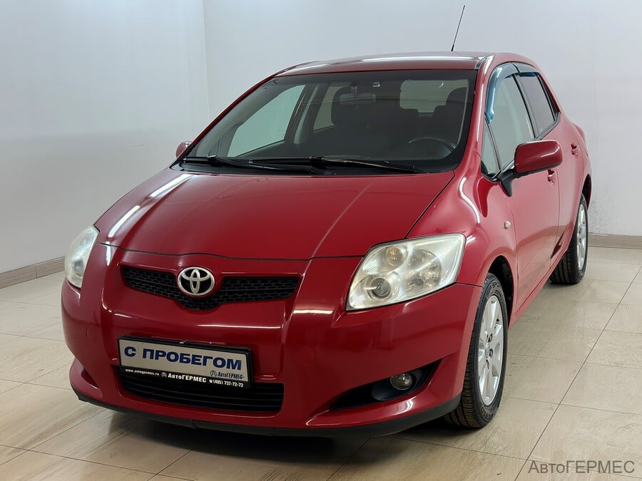 Фото TOYOTA Auris I с пробегом | №1