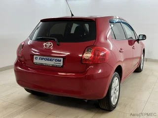 Фото TOYOTA Auris I с пробегом