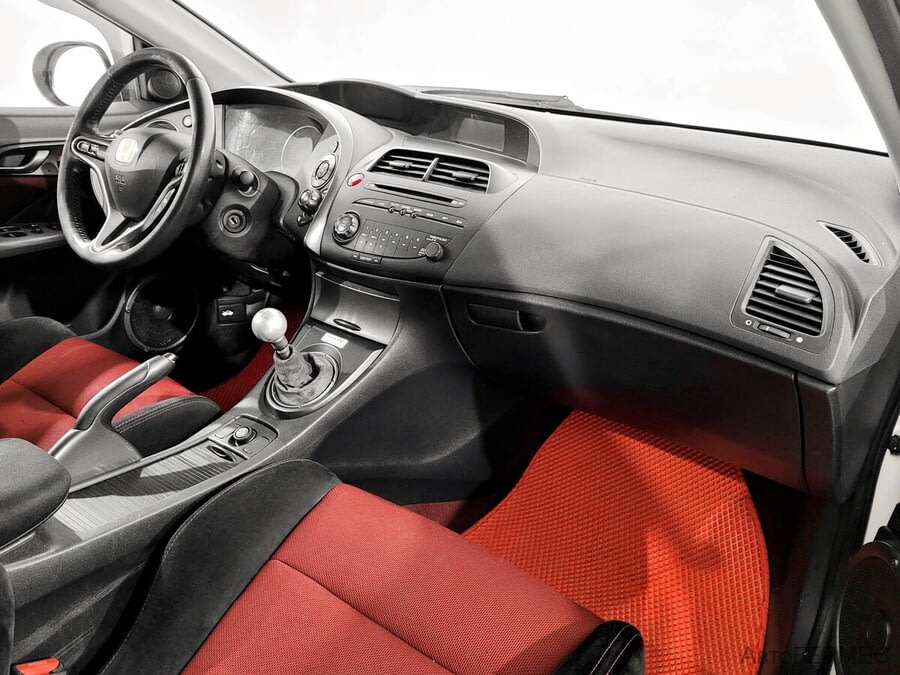 Фото Honda Civic Type R VIII с пробегом | №11