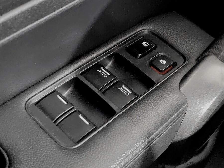 Фото Honda Cr-V III Рестайлинг с пробегом | №10 Фото Honda Cr-V III Рестайлинг с пробегом | №10