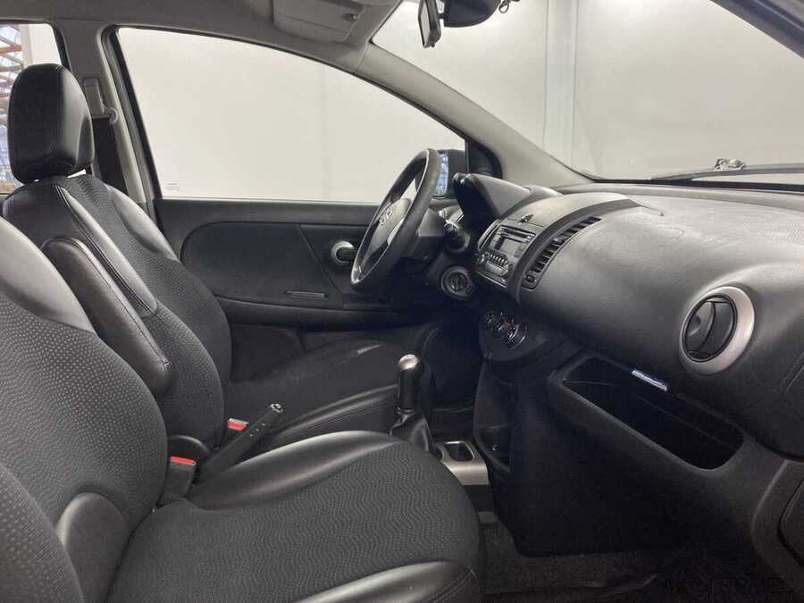 Фото NISSAN Note I Рестайлинг с пробегом | №11 Фото NISSAN Note I Рестайлинг с пробегом | №11