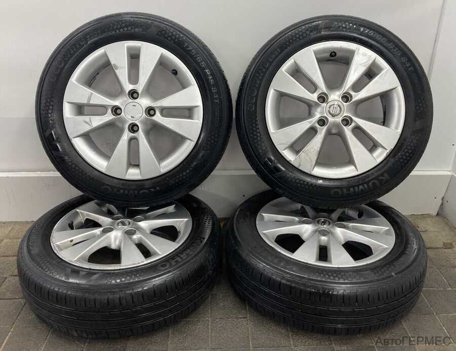 Фото NISSAN Note I Рестайлинг с пробегом | №16 Фото NISSAN Note I Рестайлинг с пробегом | №16