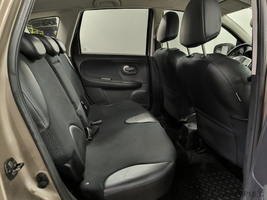 Фото NISSAN Note I Рестайлинг с пробегом | №11 Фото NISSAN Note I Рестайлинг с пробегом | №11