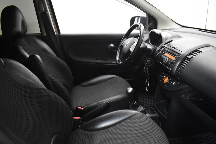 Фото NISSAN Note I с пробегом | №13