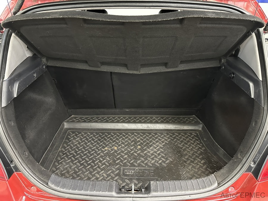 Фото HYUNDAI I30 I Рестайлинг с пробегом | №14 Фото HYUNDAI I30 I Рестайлинг с пробегом | №14