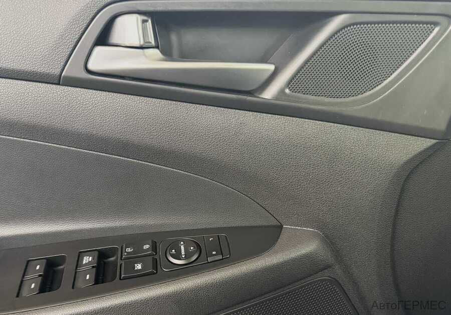 Фото HYUNDAI Tucson III с пробегом | №9