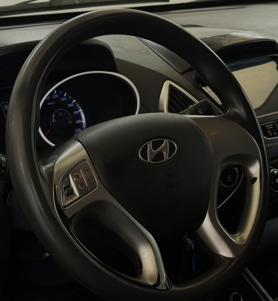 Фото HYUNDAI ix35 I с пробегом | №12