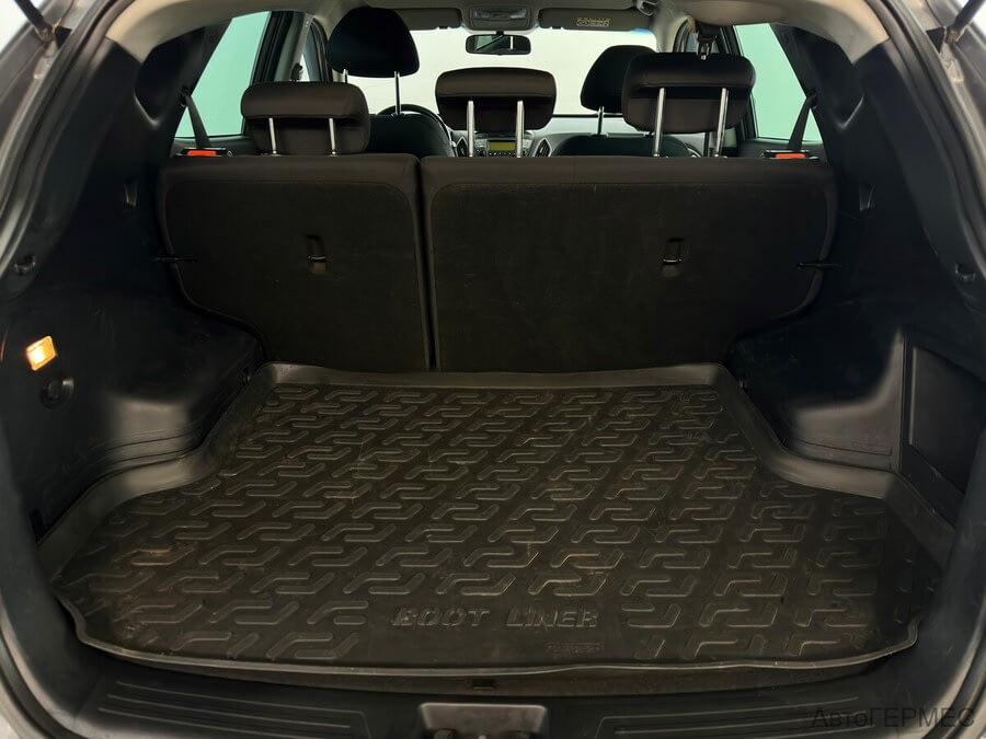 Фото HYUNDAI ix35 I Рестайлинг с пробегом | №12 Фото HYUNDAI ix35 I Рестайлинг с пробегом | №12