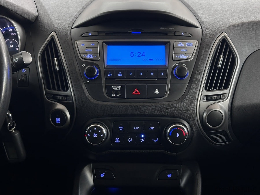 Фото HYUNDAI ix35 I Рестайлинг с пробегом | №7