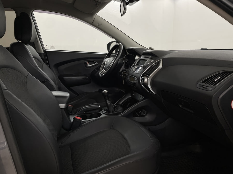 Фото HYUNDAI ix35 I с пробегом | №11
