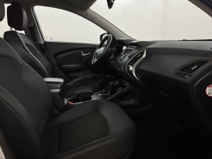 Фото HYUNDAI ix35 I с пробегом | №11