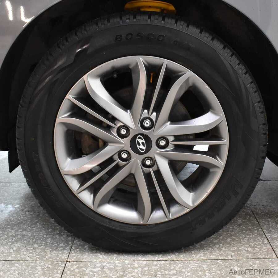 Фото HYUNDAI ix35 I Рестайлинг с пробегом | №19 Фото HYUNDAI ix35 I Рестайлинг с пробегом | №19