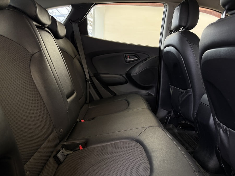 Фото HYUNDAI ix35 I Рестайлинг с пробегом | №13 Фото HYUNDAI ix35 I Рестайлинг с пробегом | №13