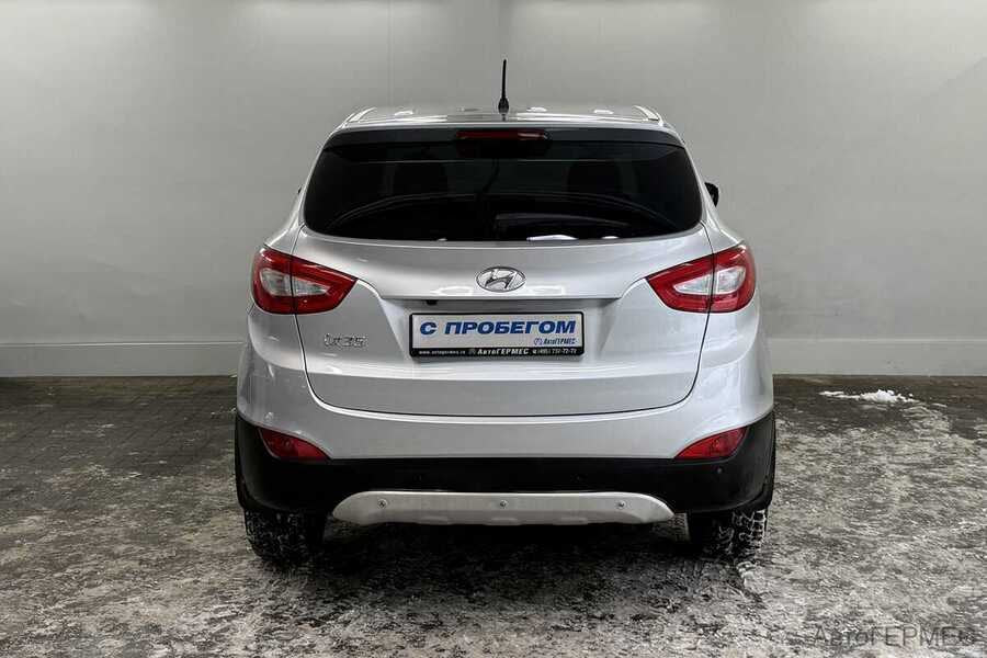 Фото HYUNDAI ix35 I Рестайлинг с пробегом | №3