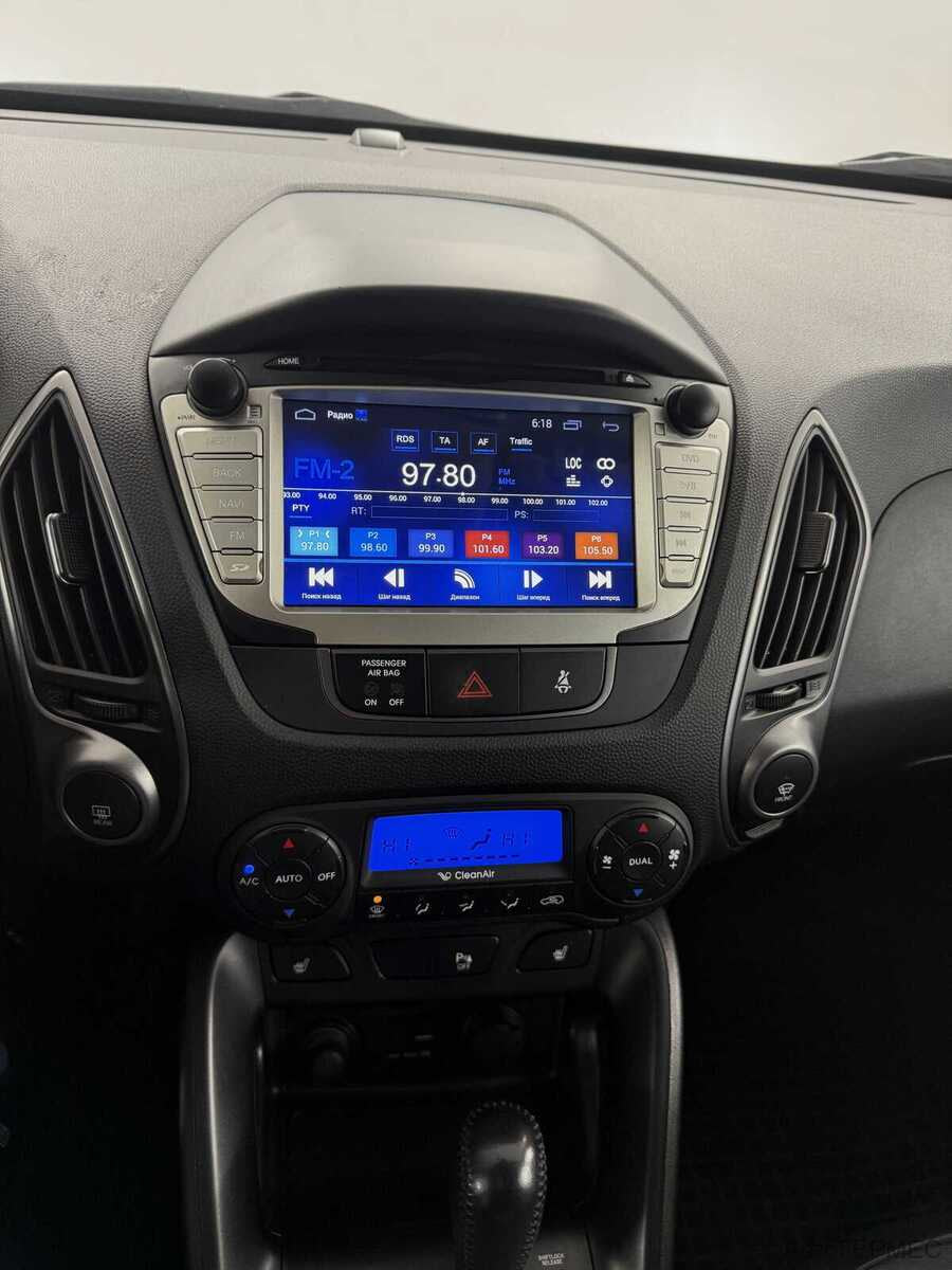 Фото HYUNDAI ix35 I Рестайлинг с пробегом | №9