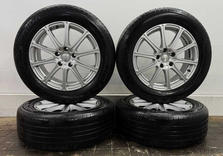 Фото HYUNDAI ix35 I Рестайлинг с пробегом | №19