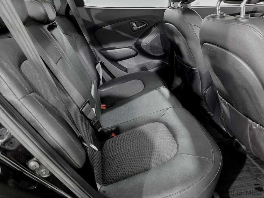 Фото HYUNDAI ix35 I Рестайлинг с пробегом | №12