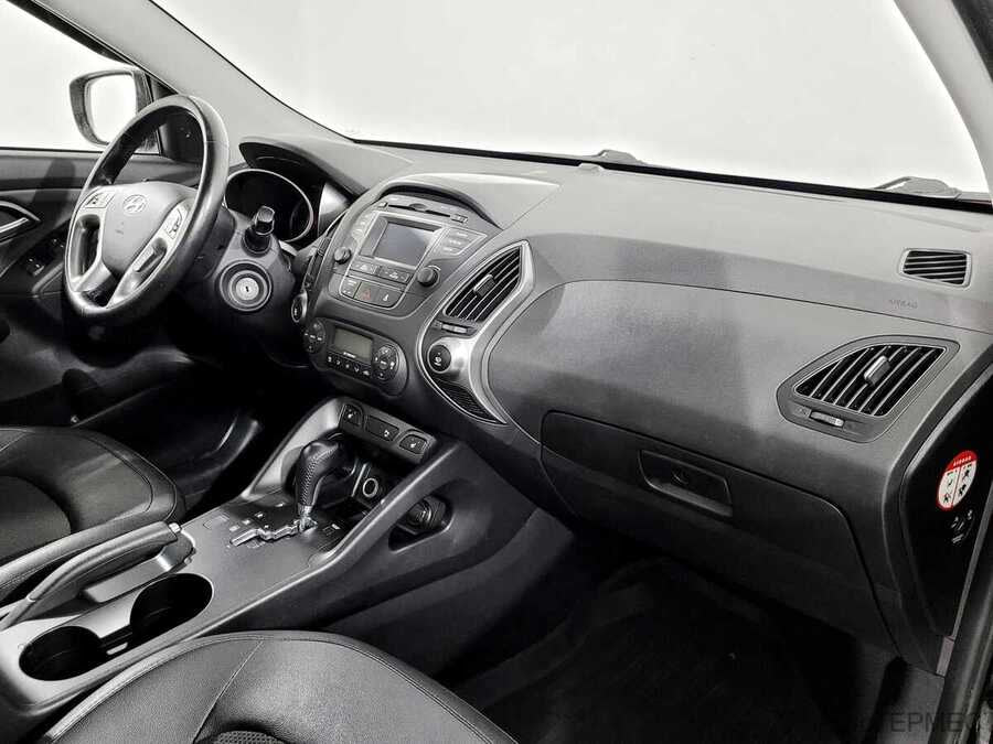 Фото HYUNDAI ix35 I Рестайлинг с пробегом | №11