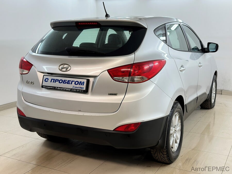 Фото HYUNDAI ix35 I Рестайлинг с пробегом | №4