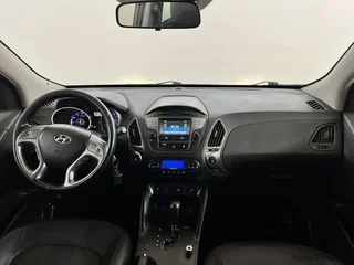 Фото HYUNDAI ix35 I Рестайлинг с пробегом