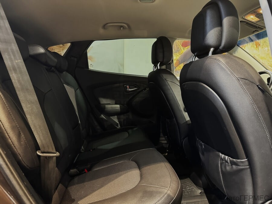 Фото HYUNDAI ix35 I Рестайлинг с пробегом | №13