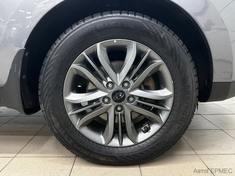 Фото HYUNDAI ix35 I Рестайлинг с пробегом | №18