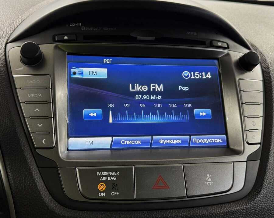 Фото HYUNDAI ix35 I Рестайлинг с пробегом | №7