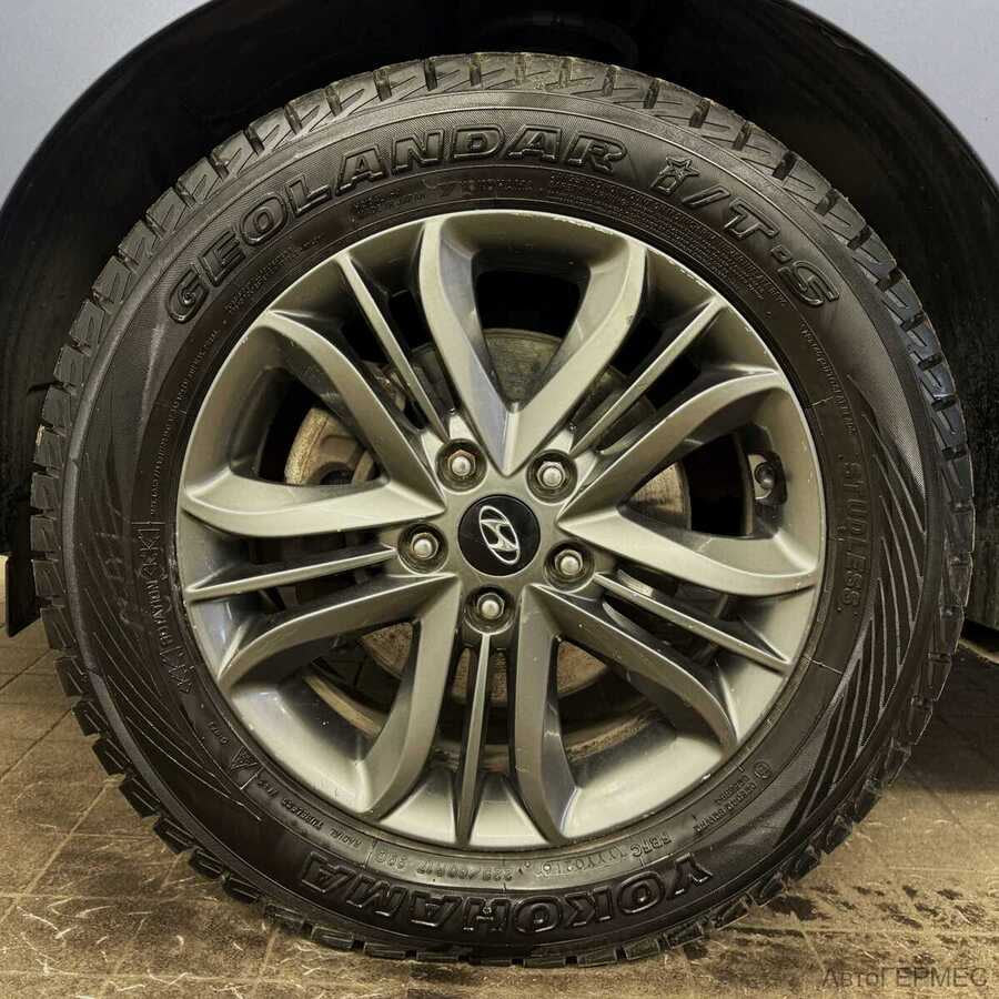 Фото HYUNDAI ix35 I Рестайлинг с пробегом | №16