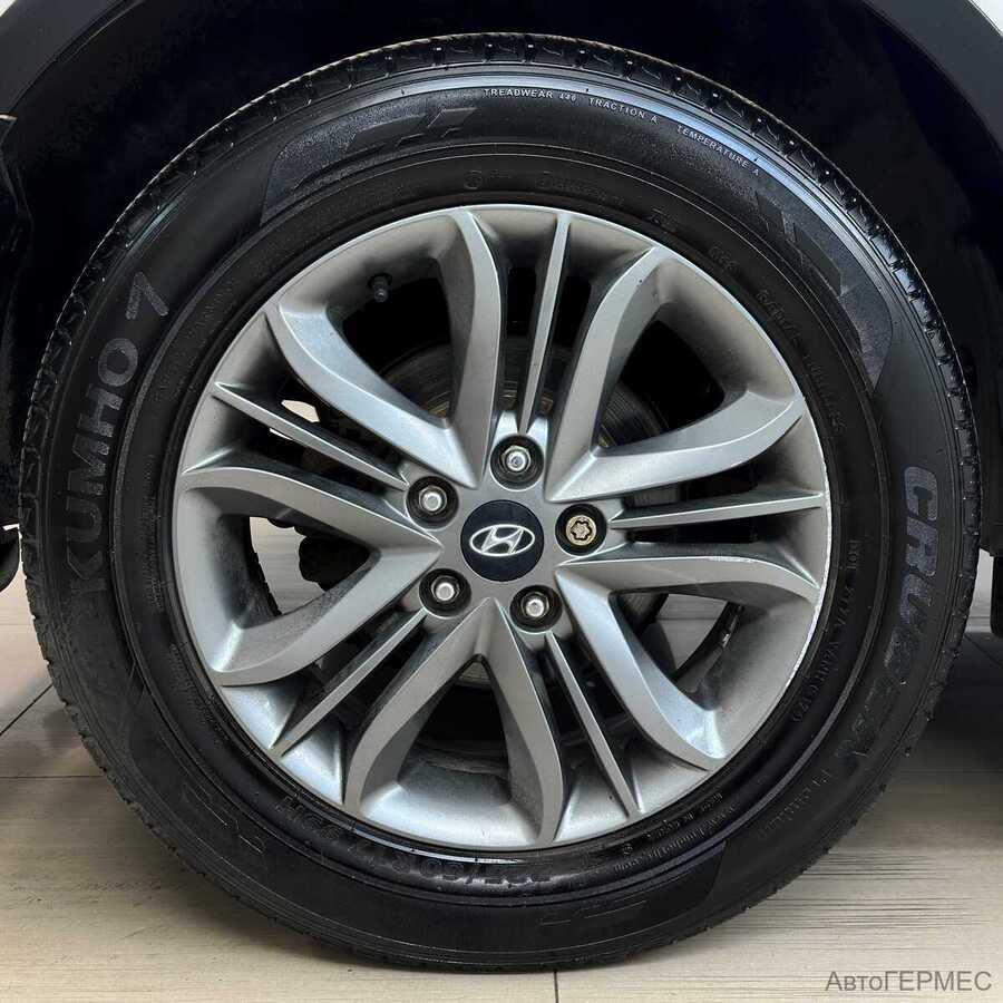 Фото HYUNDAI ix35 I Рестайлинг с пробегом | №16