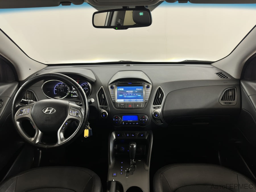 Фото HYUNDAI ix35 I Рестайлинг с пробегом | №5