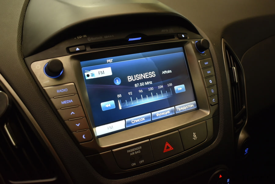 Фото HYUNDAI ix35 I Рестайлинг с пробегом | №7