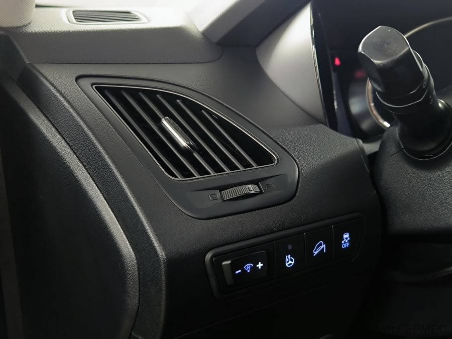 Фото HYUNDAI ix35 I Рестайлинг с пробегом | №9 Фото HYUNDAI ix35 I Рестайлинг с пробегом | №9