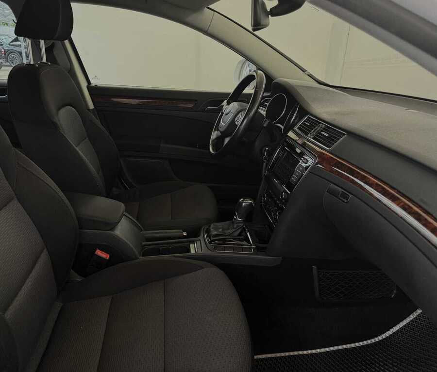 Фото SKODA Superb II с пробегом | №13 Фото SKODA Superb II с пробегом | №13