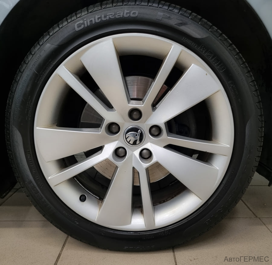 Фото SKODA Superb III с пробегом | №15 Фото SKODA Superb III с пробегом | №15