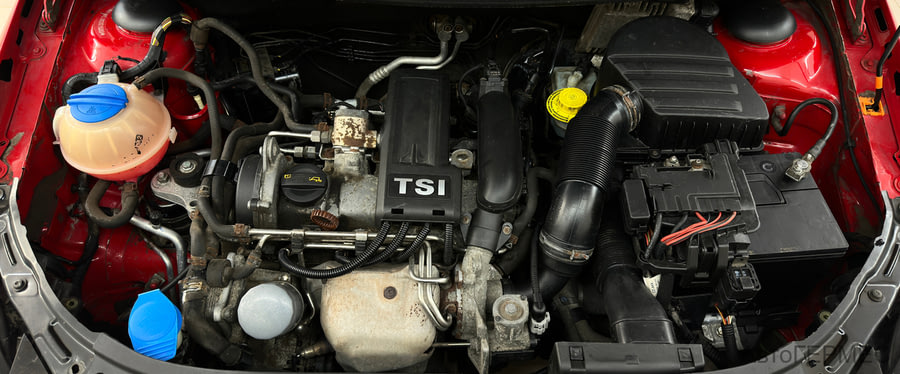 Фото SKODA Fabia II Рестайлинг с пробегом | №13