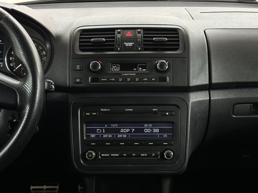 Фото SKODA Fabia II Рестайлинг с пробегом | №7