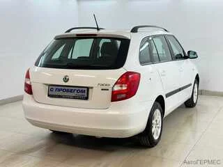 Фото SKODA Fabia II Рестайлинг с пробегом