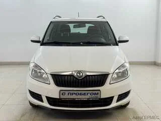 Фото SKODA Fabia II Рестайлинг с пробегом