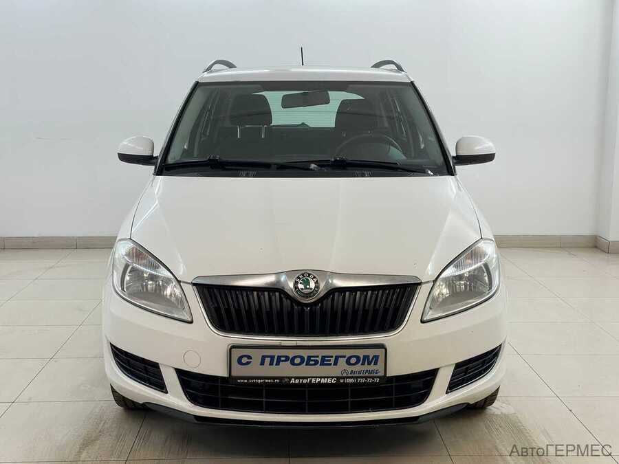 Фото SKODA Fabia II Рестайлинг с пробегом | №2