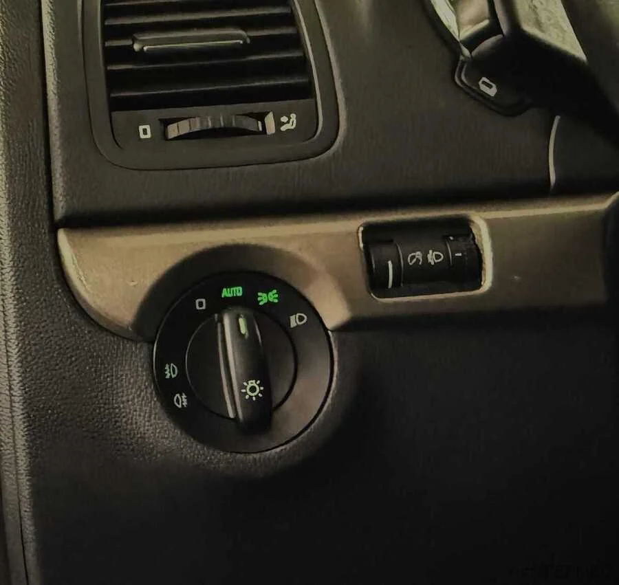 Фото SKODA Yeti I Рестайлинг с пробегом | №8